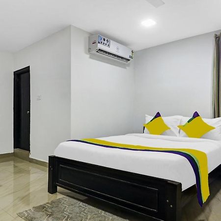Treebo Trip LG Grand Inn Haiderabad Buitenkant foto